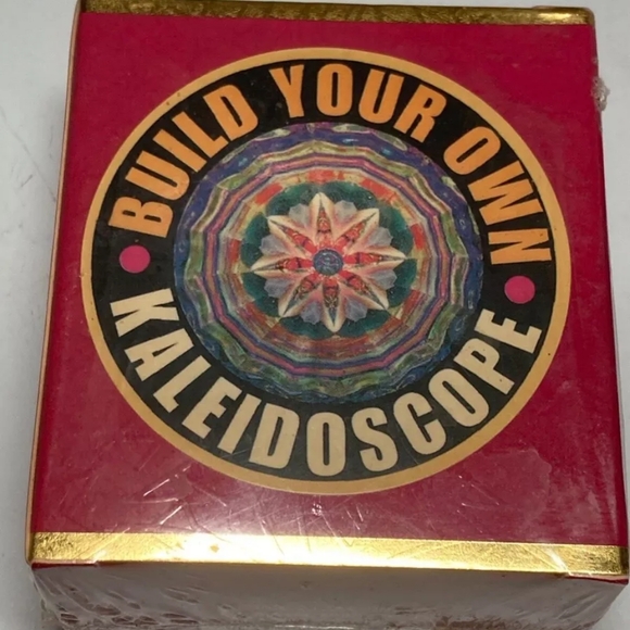 Build your own kaleidoscope - Picture 1 of 6